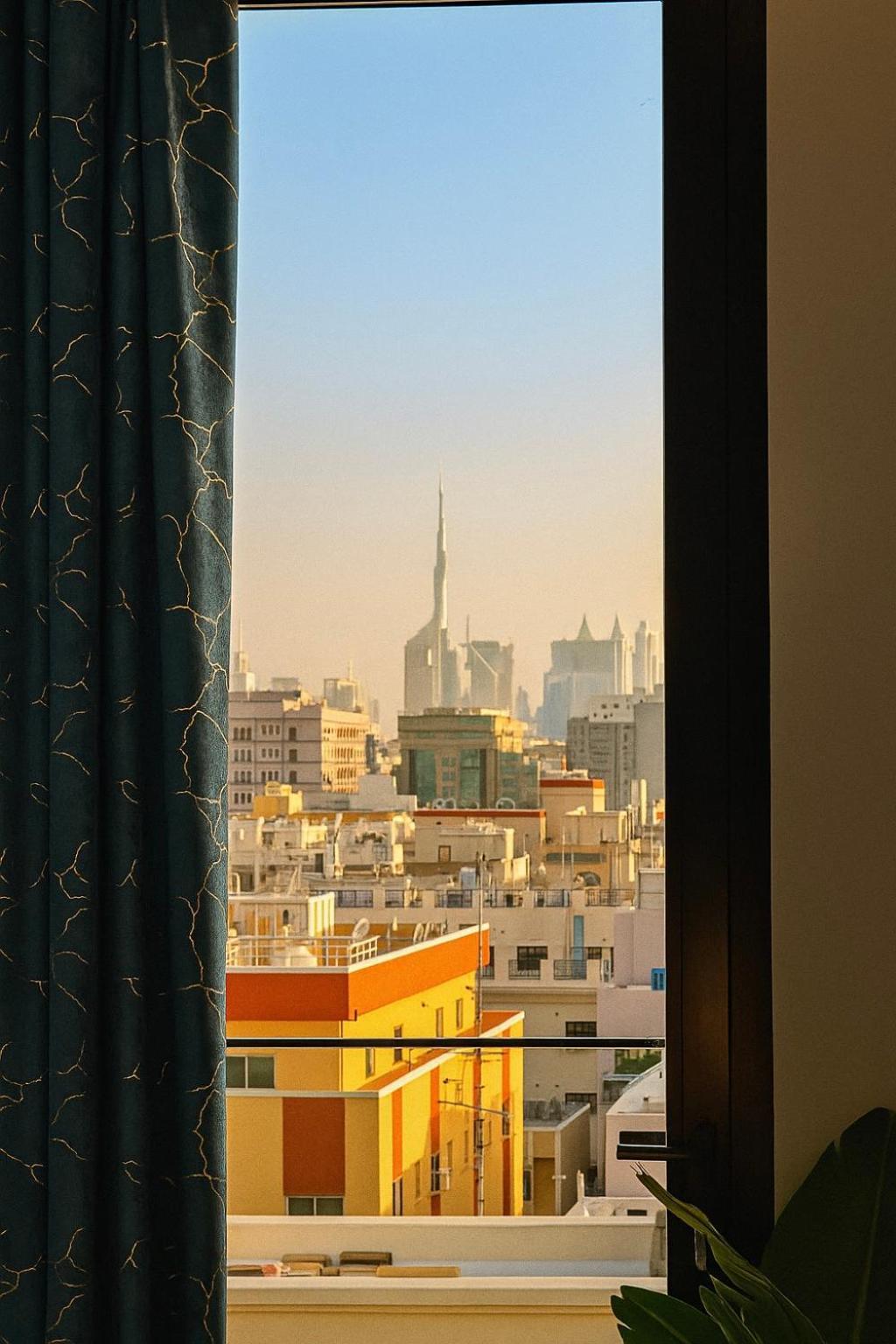 Elite Bur 2br Near Downtown, Metro & Mall Apartment Dubai